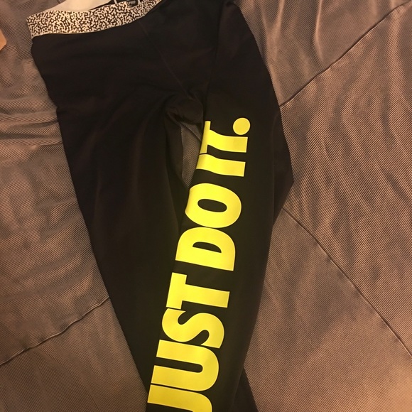 Nike Pants - Nike leggings